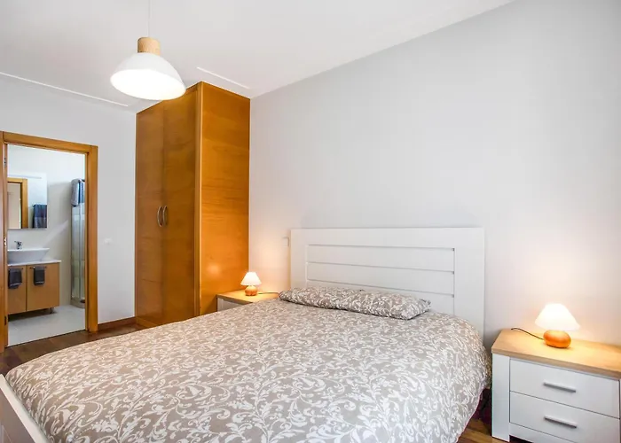 Waves نازاريه